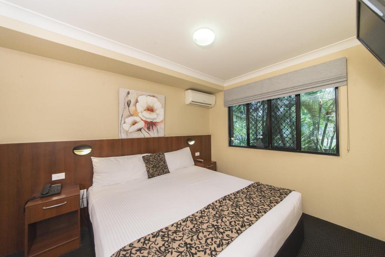 Rocky Resort Motor Inn Rockhampton Exterior foto